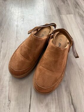 US Sports Brown Suede Clogs Mule Shoes Slip On Cozy Comfort Casual Womens Size 7